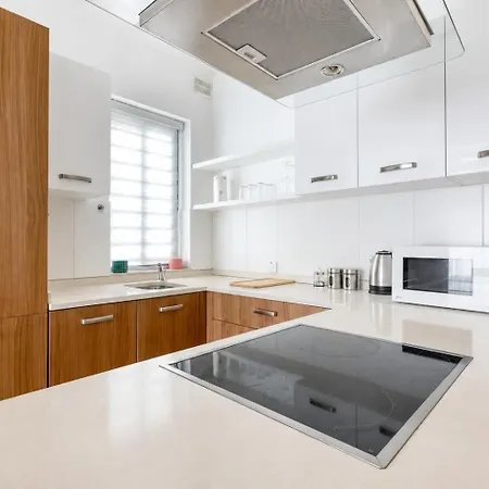 公寓 3br Family Near Balluta Bay - Balconies, Cot & High Chair 斯利马